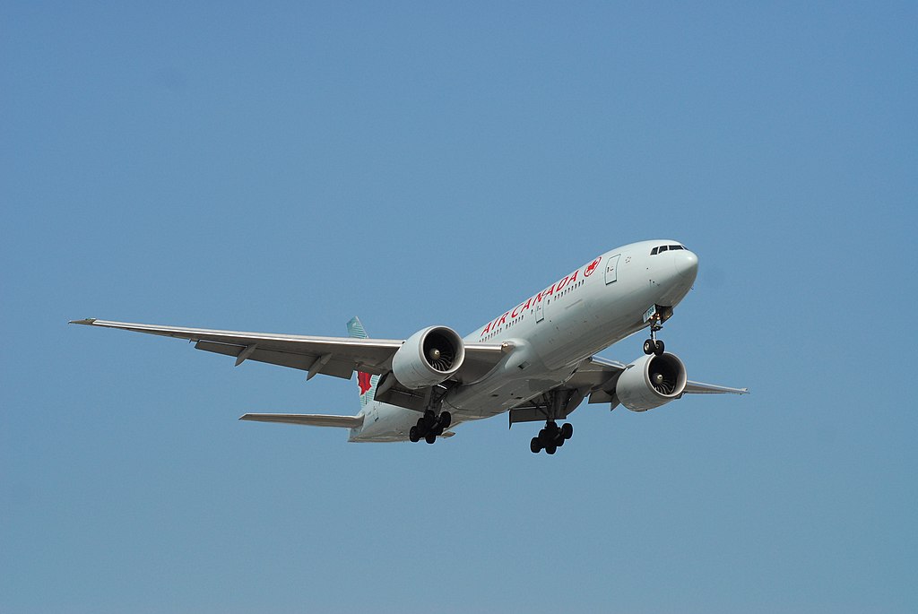 Air Canada C FNNH Boeing 777 200LR Flight AC34 from SYD YVR to YYZ