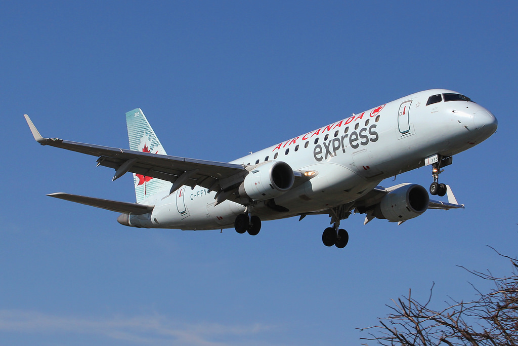 Air Canada Express C FFYG Sky Regional Airlines Embraer E175 on final approach at New York La Guardia LGA