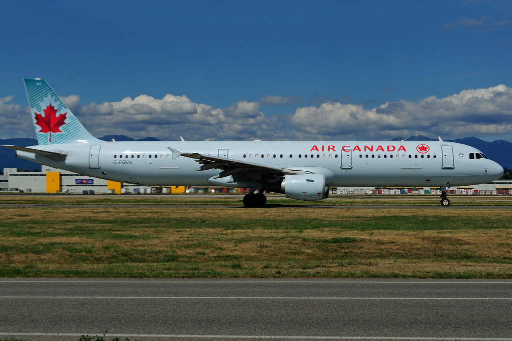 C FGKN Airbus A321 212 Air Canada leased from AerCap at Vancouver International Airport YVR