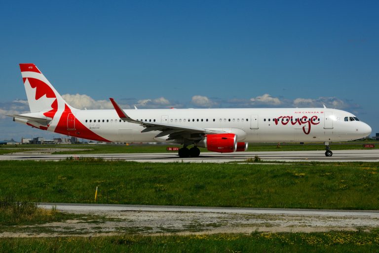 Air Canada Rouge Fleet Airbus A321-200 Details and Pictures