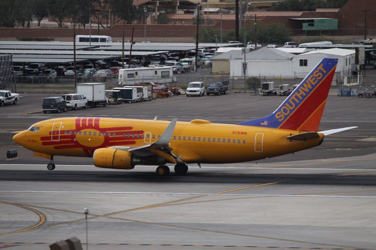 Southwest Airlines Fleet Boeing - N781WN Boeing 737 700 Southwest Airlines In New Mexico One Livery Colours At Phoenix Sky Harbor International 768x512 
