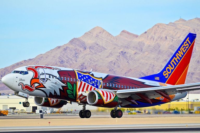 Southwest Airlines Fleet Boeing - N918WN Southwest Airlines Aircraft Boeing 737 7H4 Cn 29843 2572 Illinois One Special Livery Landing And Takeoff At KLAS 768x509 