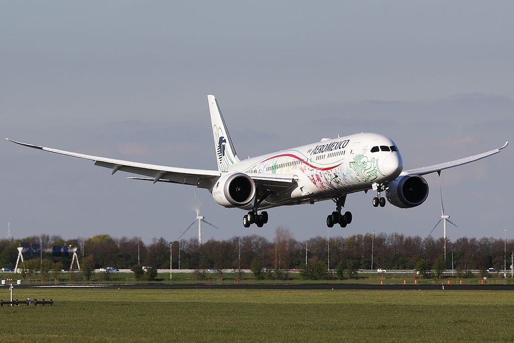Aeroméxico Boeing 787 9 Dreamliner XA ADL Quetzalcoatl special livery at Amsterdam Airport Schiphol