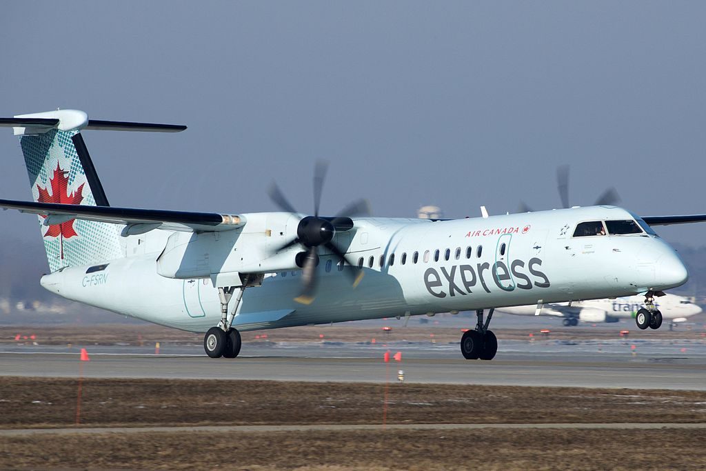 Air Canada Express Skyregional Bombardier Dash 8Q400 C FSRN at Montréal Pierre Elliott Trudeau International Airport