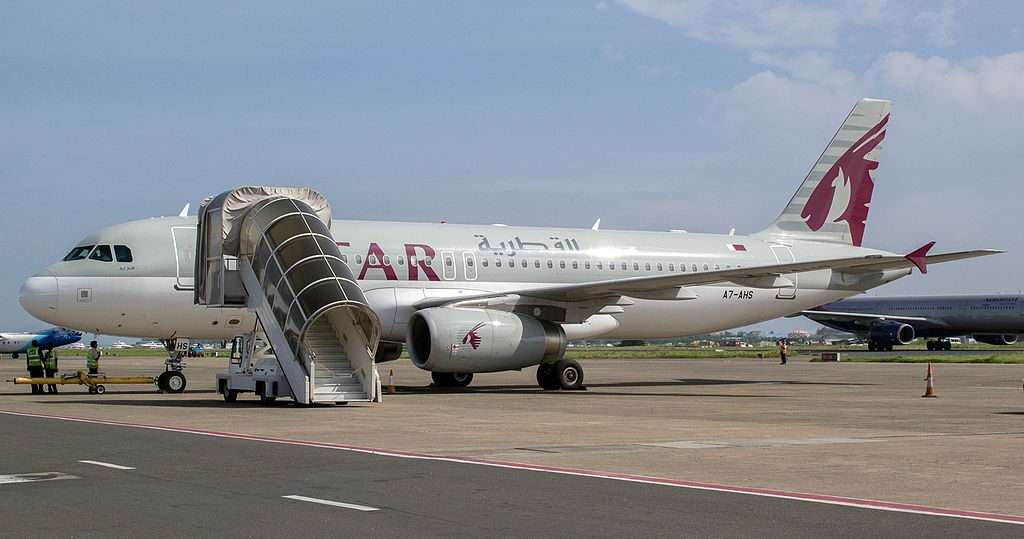 A7 AHS Qatar Airways Airbus A320 232 at Malé International Airport