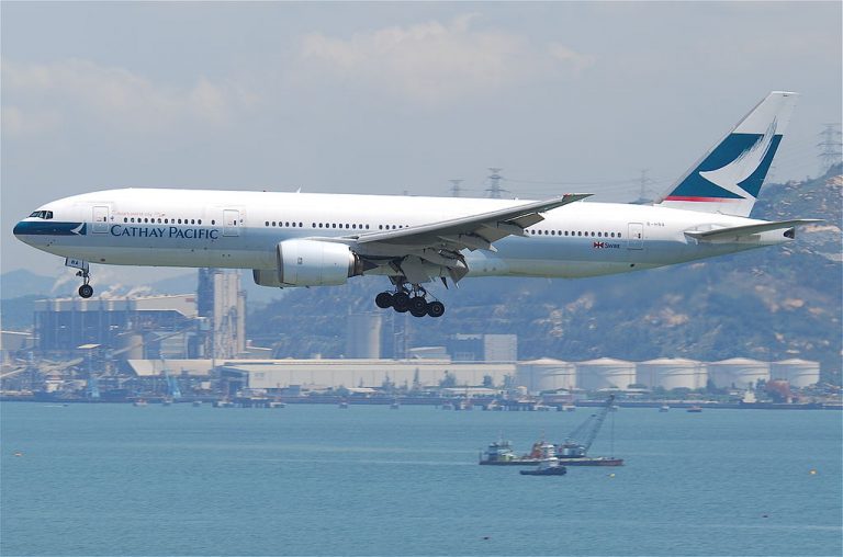 Cathay Pacific Fleet Boeing 777-200 Details and Pictures