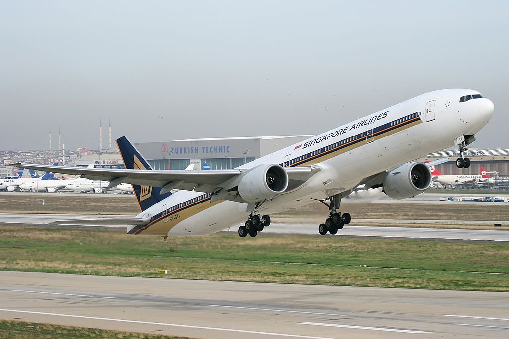 9V SYI Boeing 777 312 Singapore Airlines at Istanbul Atatürk Airport