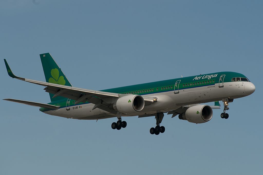 Aer Lingus ASL Airlines Ireland Boeing 757 200 EI LBS St Columbanus Columbán at Toronto Pearson International Airport