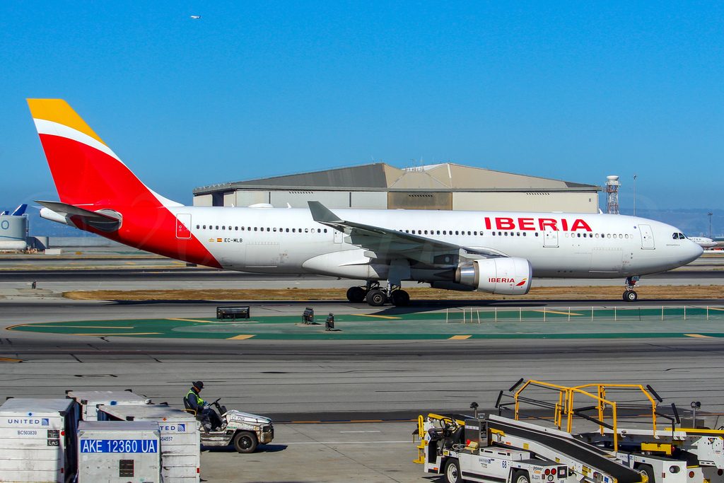 Airbus A330 202 Iberia EC MLB Iberoamérica at San Francisco International Airport