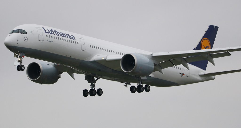 D AIXC Airbus A350 941 Lufthansa Saarbrücken at Toulouse Blagnac Airport