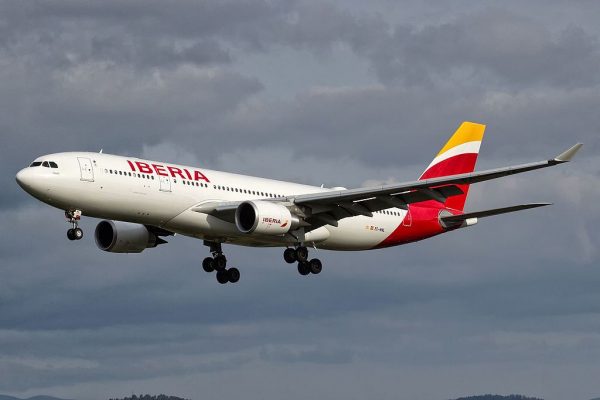 Iberia Fleet Airbus A330-200 Details and Pictures