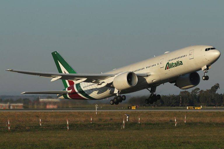 Alitalia Fleet Boeing 777-200ER Details and Pictures