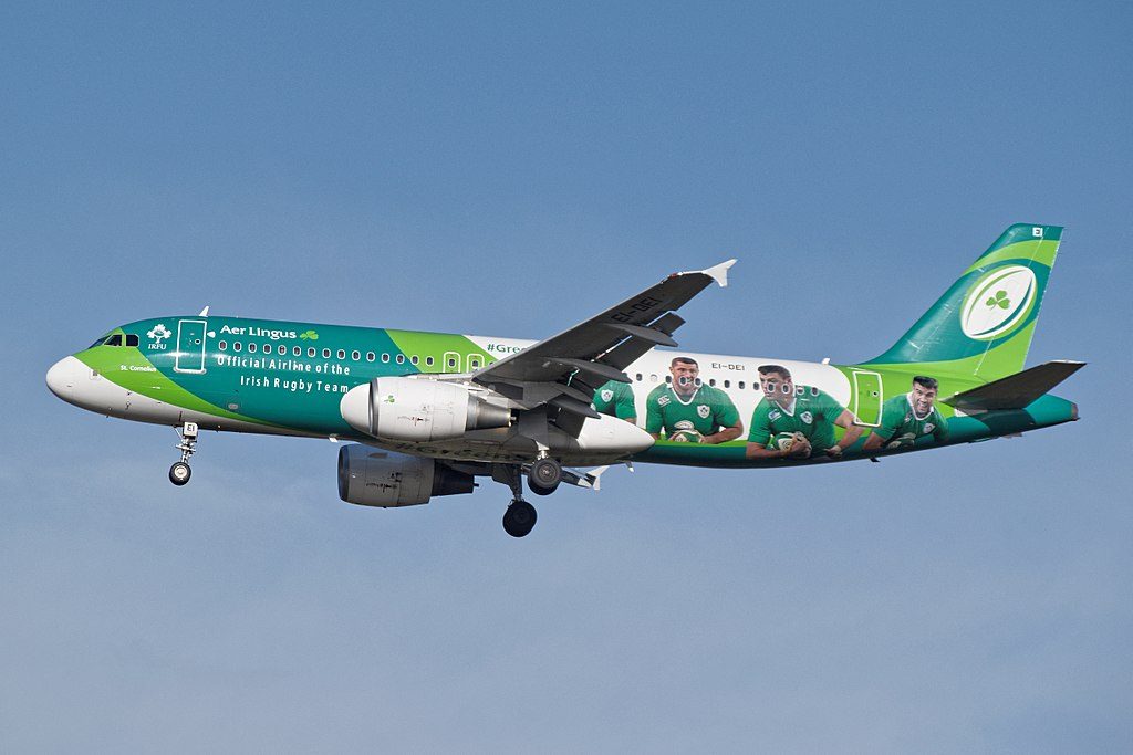 EI DEI Airbus A320 200 AerLingus Irish Rugby Team cs St Cornelius Conchúr