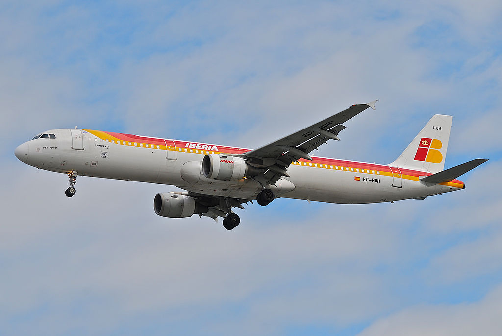 iberia a321 airbus fleet benidorm airport details narrow aircraft body