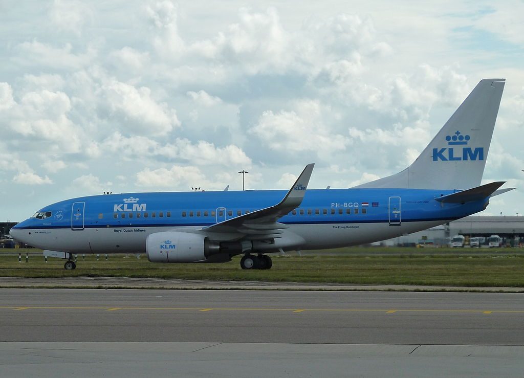 PH BGQ Boeing 737 700 of KLM Wielewaal Golden Oriole at London Heathrow Airport