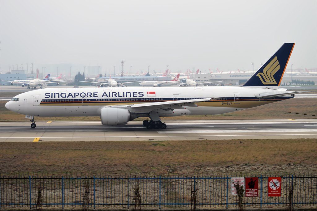 Singapore Airlines 9V SVJ Boeing 777 212ER at Istanbul Atatürk Airport