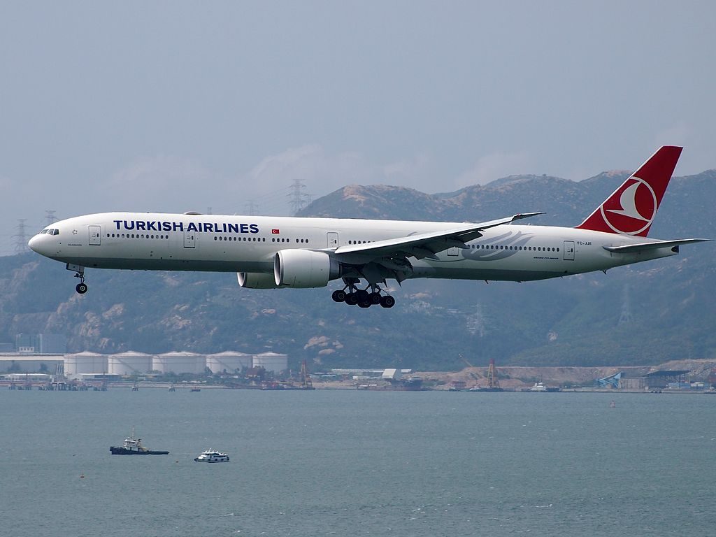TC JJE Boeing 777 300ER Dolmabahçe of Turkish Airlines at Hong Kong International Airport