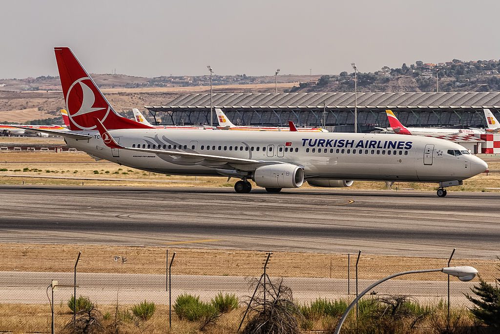 Turkish Airlines Fleet Boeing 737-900ER Details and Pictures