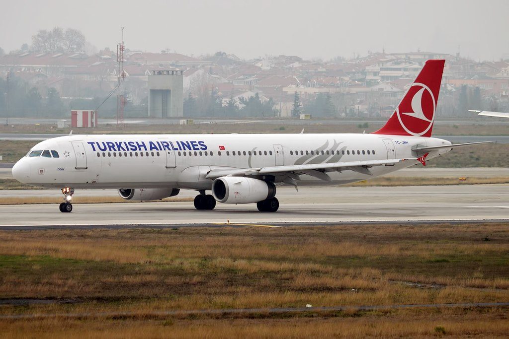Turkish Airlines TC JMH Airbus A321 231 Didim at Istanbul Atatürk Airport