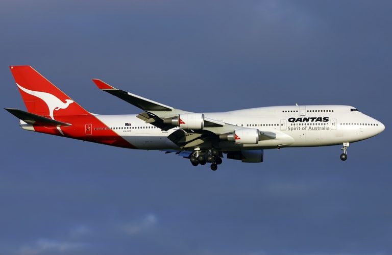 Qantas Fleet Boeing 747-400 Details and Pictures