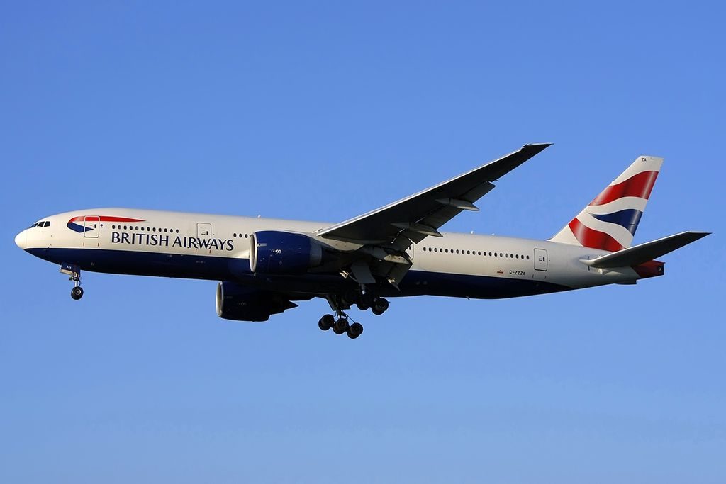 G ZZZA Boeing 777 200 of British Airways on final approach at London Heathrow Airport