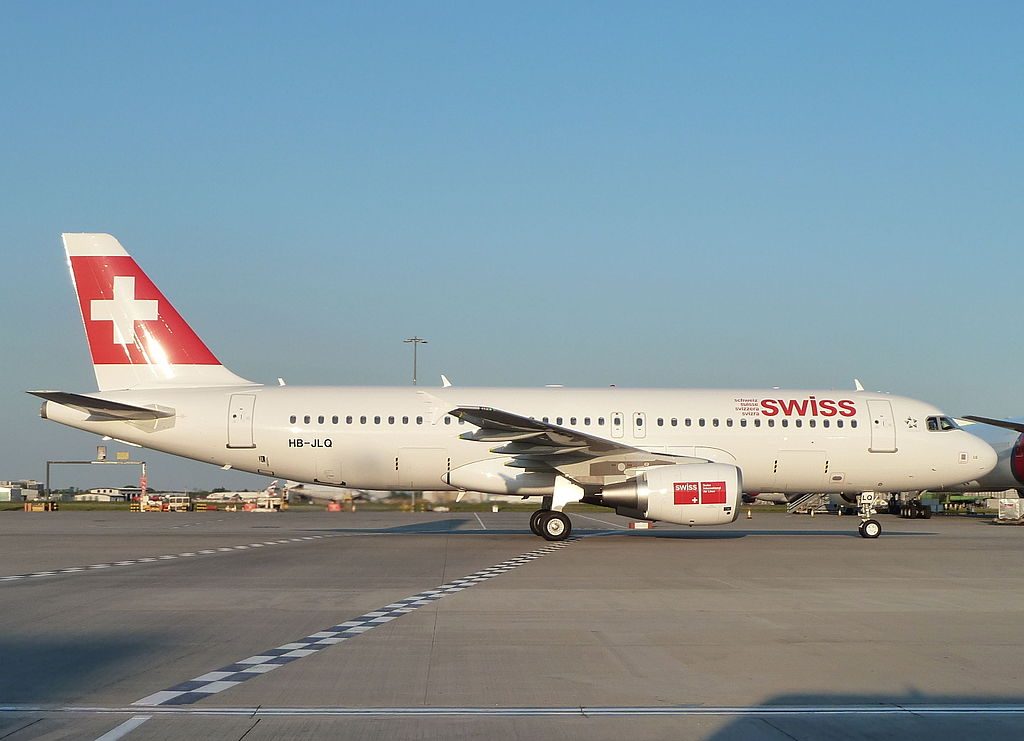 HB JLQ Airbus A320 214 Bülach of Swiss International Air Lines at London Heathrow Airport