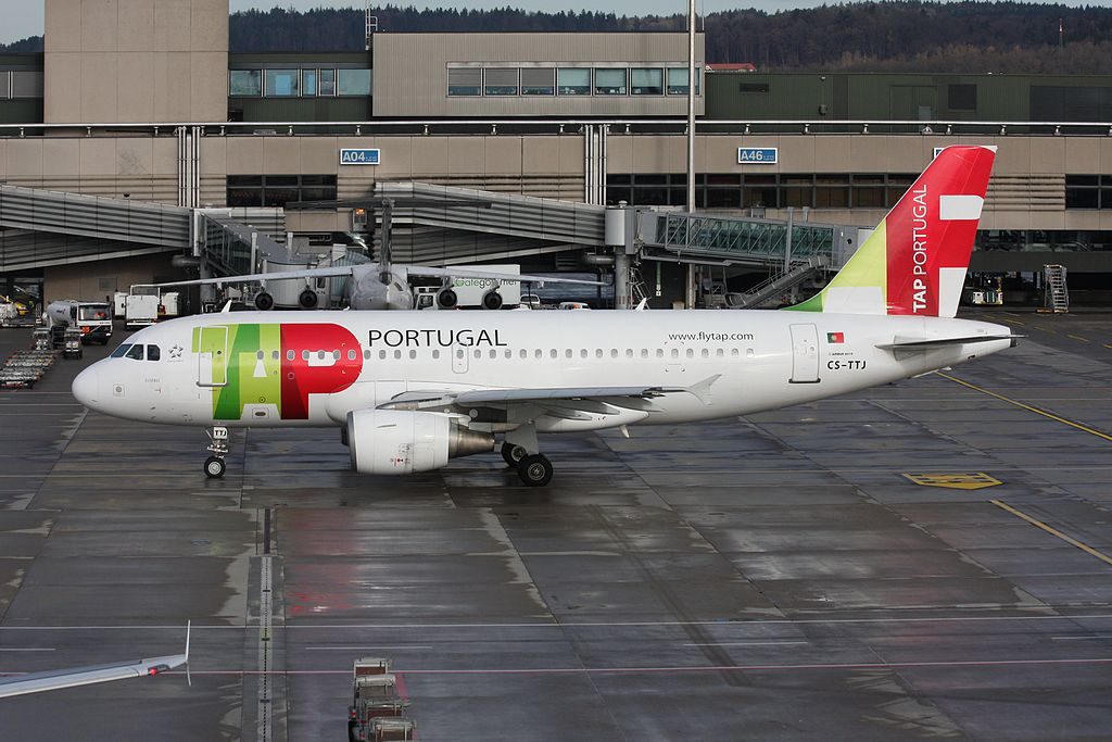 TAP Air Portugal Airbus A319 111 CS TTJ Eusébio at Zurich International Airport