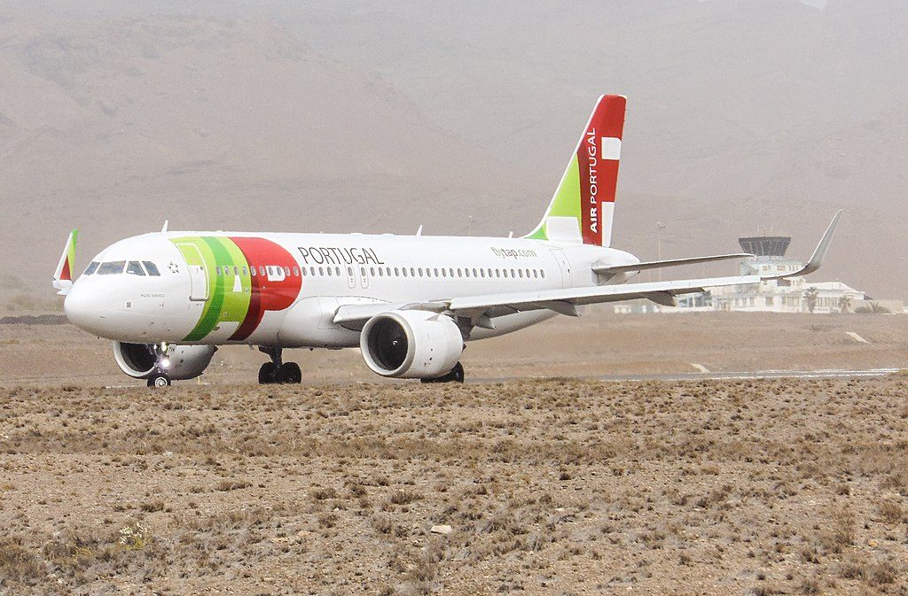 TAP Air Portugal Airbus A320neo CS TVA on the runway at São Vicente airport