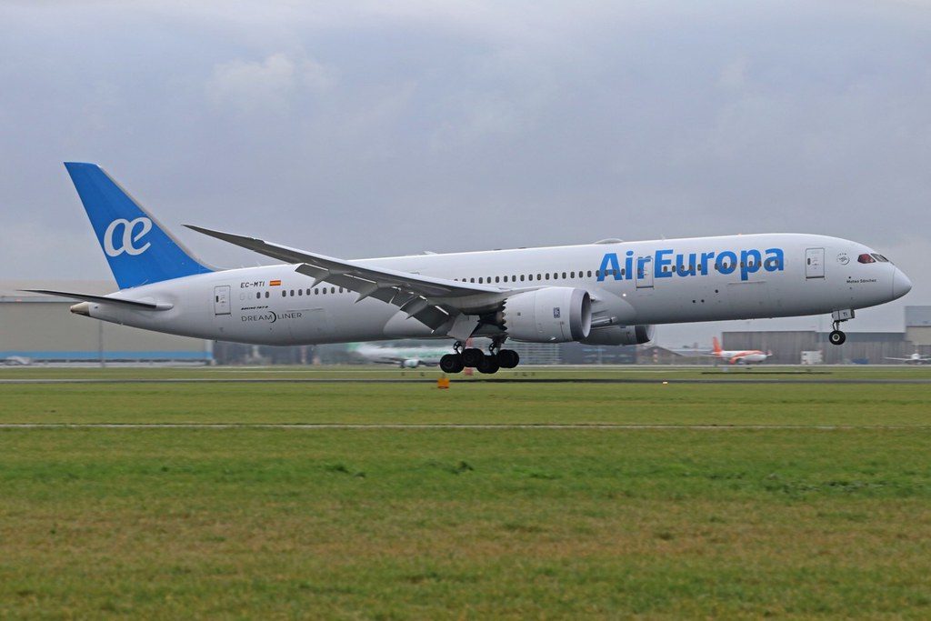 EC MTI Air Europa Boeing 787 9 Dreamliner at Amsterdam Schiphol