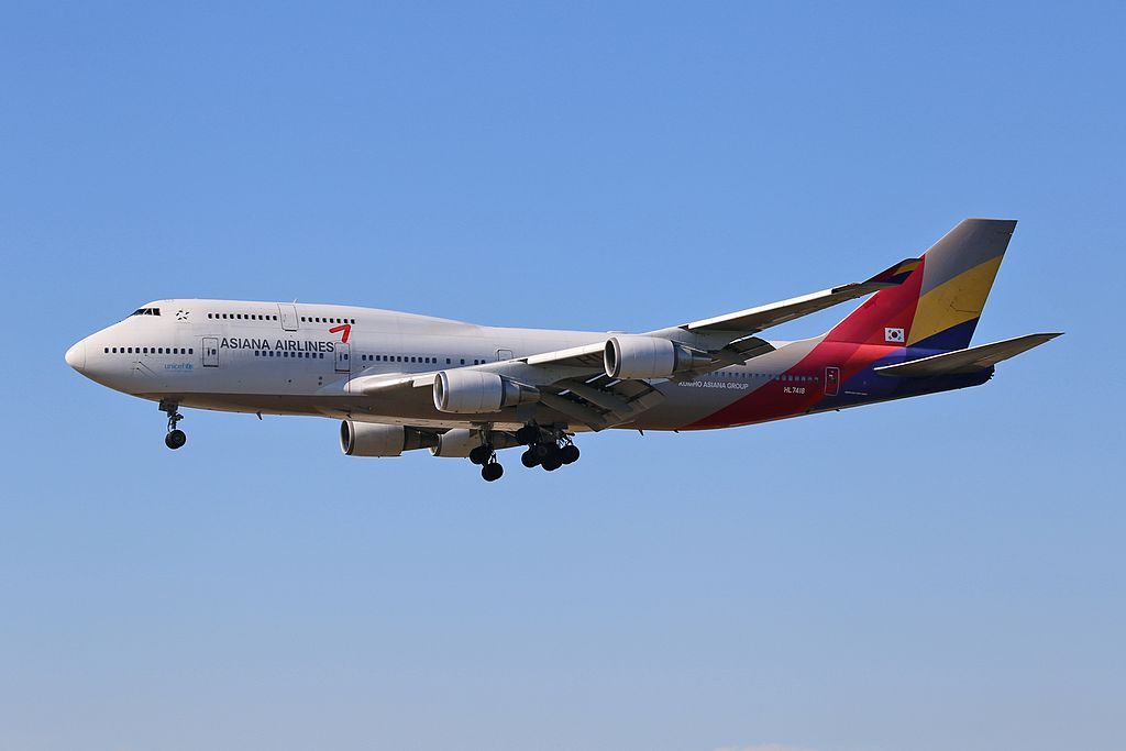 Asiana Airlines Boeing 747 48E HL7418 at Frankfurt Airport