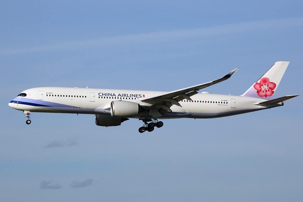 China Airlines Airbus A350 941 B 18915