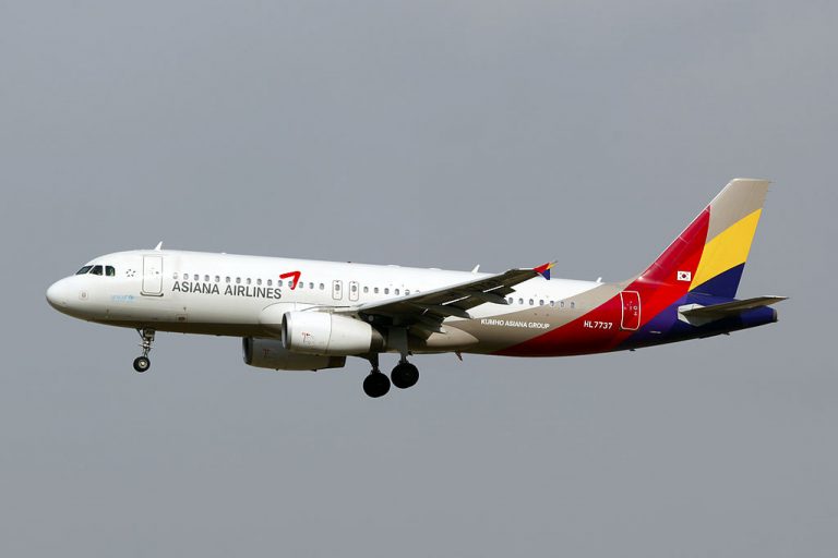 Asiana Airlines Fleet Airbus A320-200 Details and Pictures