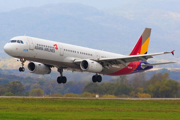 Asiana Airlines Fleet Airbus A321-200 Details and Pictures