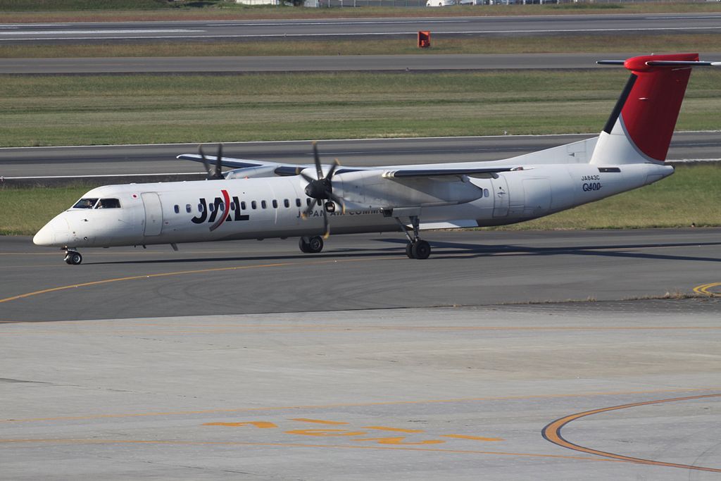 Japan Airlines Fleet Bombardier Dash 8 Q400 Details and Pictures