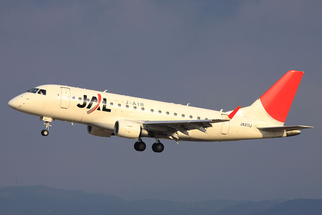 Japan Airlines Fleet Embraer 170 Details and Pictures