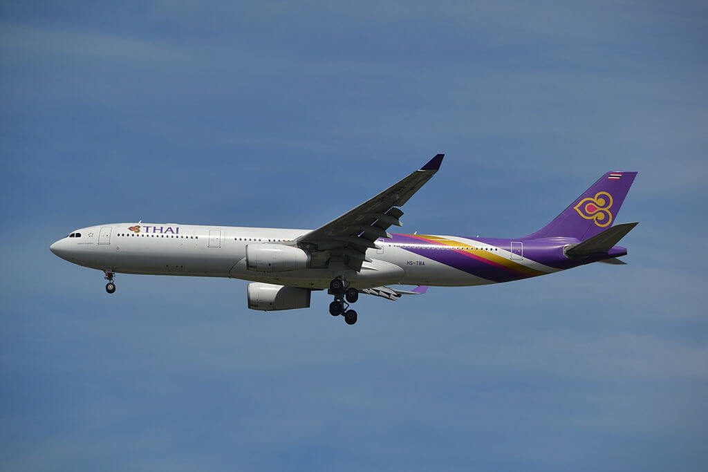Airbus A330 Thai Airways _ Airbus A330-300 (333) Layout 2 – ICKAH