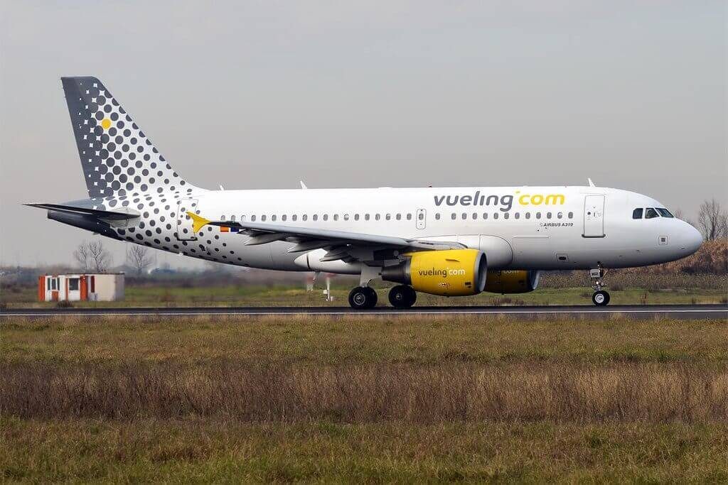 Airbus A319 112 EC MIR Vueling Airlines at Peretola Airport