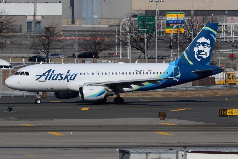 Alaska Airlines Fleet Airbus A319-100 Details and Pictures