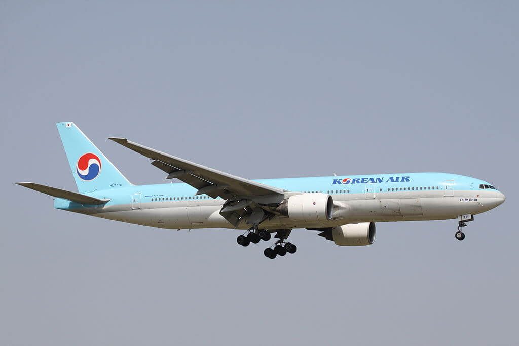 Boeing 777 2B5ER HL7714 Korean Air at Narita International Airport