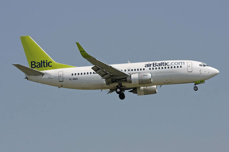 AirBaltic Fleet Boeing 737-300 Details And Pictures