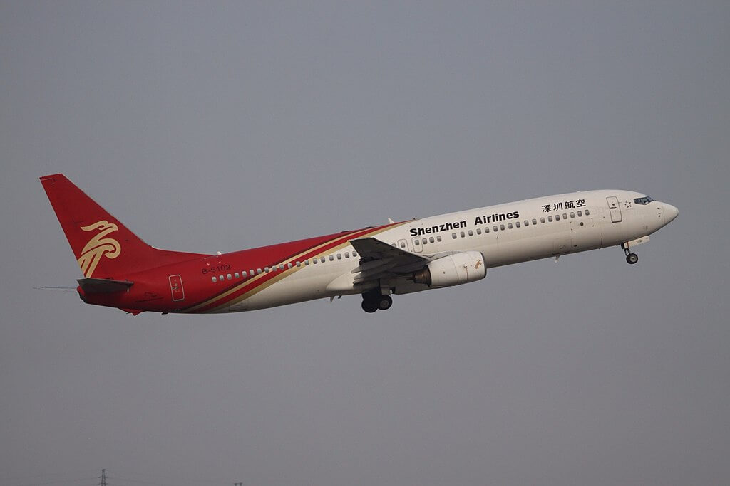 B 5102 Boeing 737 97L Shenzhen Airlines at Shenzhen Baoan International Airport