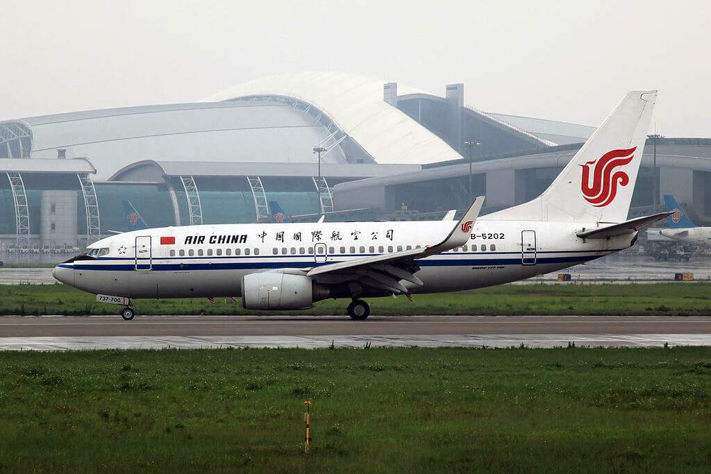B 5202 Boeing 737 79LWL Air China at Guangzhou Baiyun International Airport