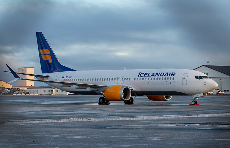 Icelandair TF ICO Boeing 737 MAX 8 Búlandstindur