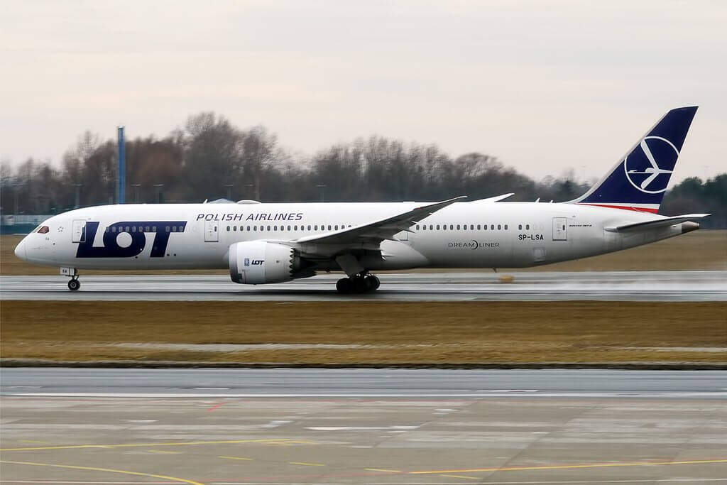 LOT Polish Airlines SP LSA Boeing 787 9 Dreamliner at Warsaw Frederic Chopin Airport