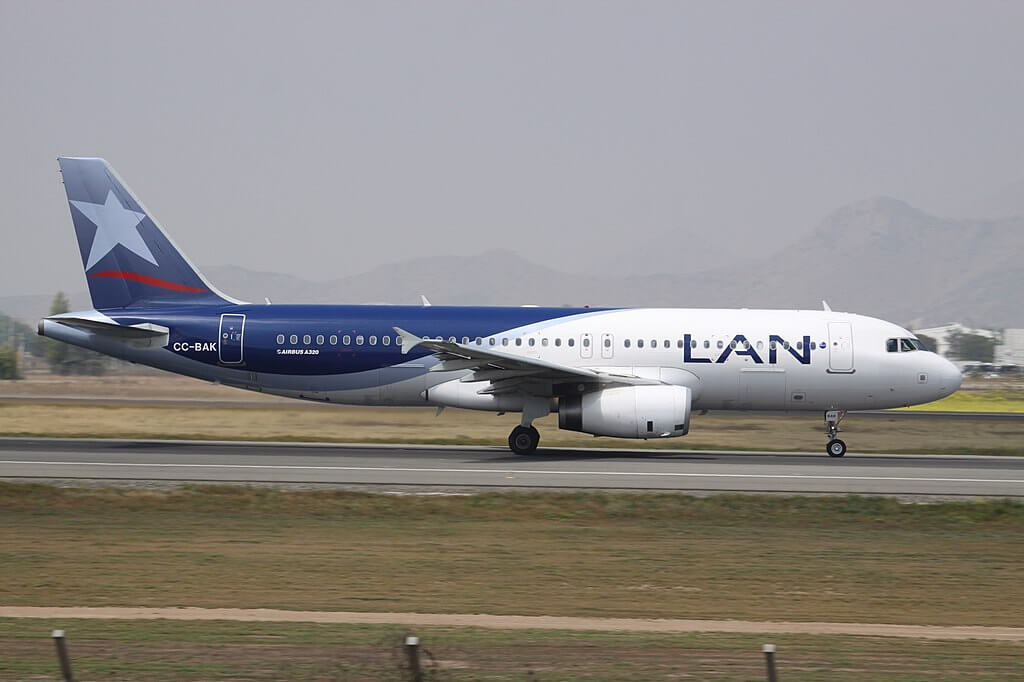 Airbus A320 200 LATAM LAN CC BAK at Comodoro Arturo Merino Benítez International Airport