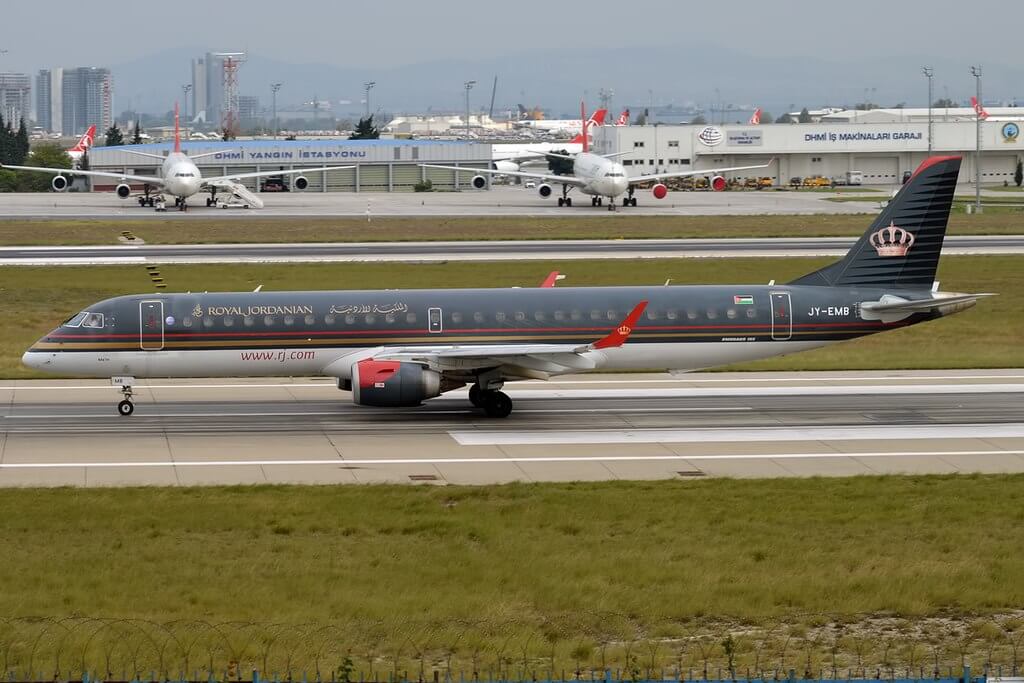 Royal Jordanian JY EMB Embraer ERJ 195AR Ma’in at Istanbul Atatürk Airport