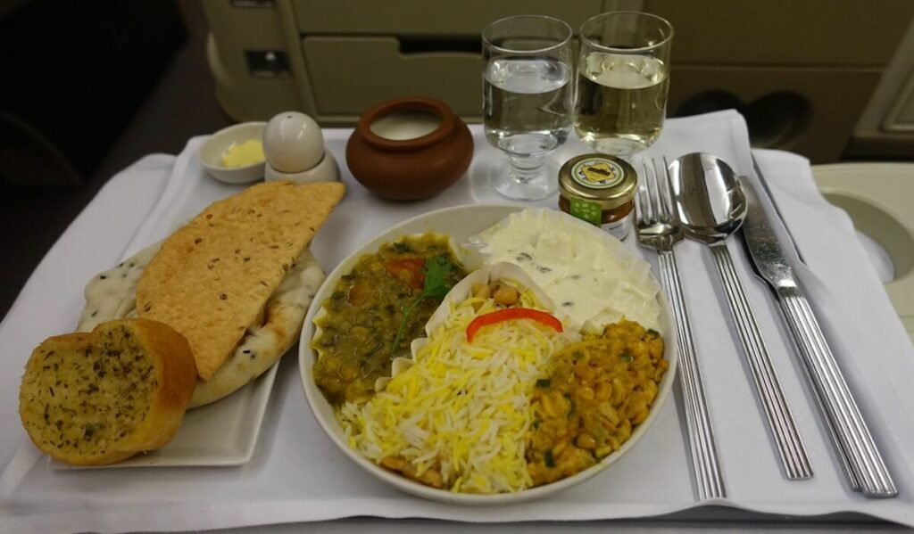 Singapore Airlines Airbus A330 300 business class meal — main course