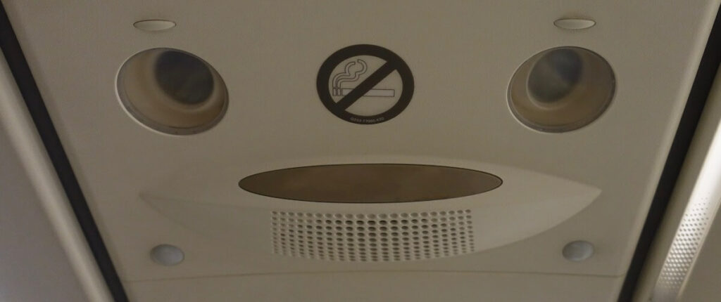 Singapore Airlines Airbus A330 300 business class overhead console