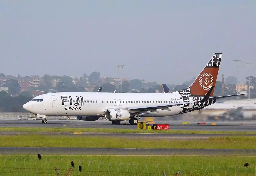 Fiji Airways Boeing 737 800 DQ FJM Mamanuca Islands at Sydney Airport