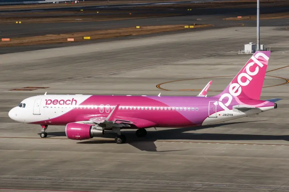Peach JA12VA Airbus A320 200